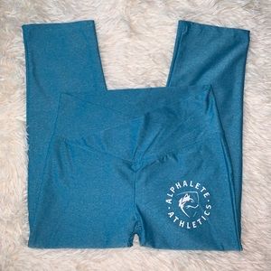 Alphalete Athletics Cropped Leggings